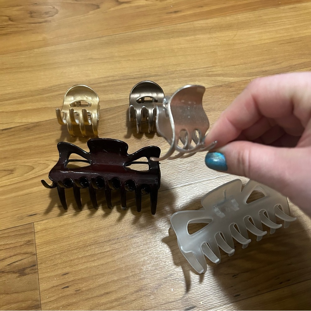 Hair Clip Bundle - Picture 3 of 3
